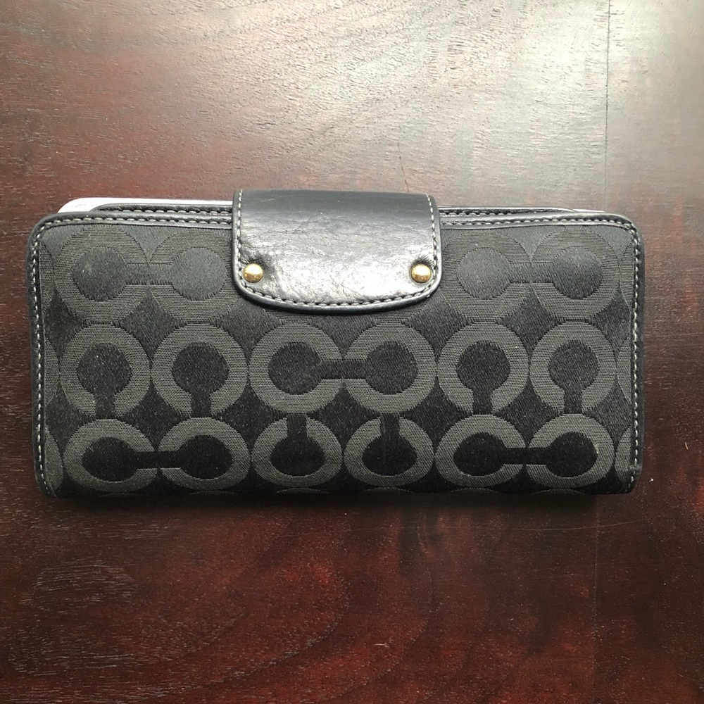 Authentic Coach Wallet - Picture 2 of 8